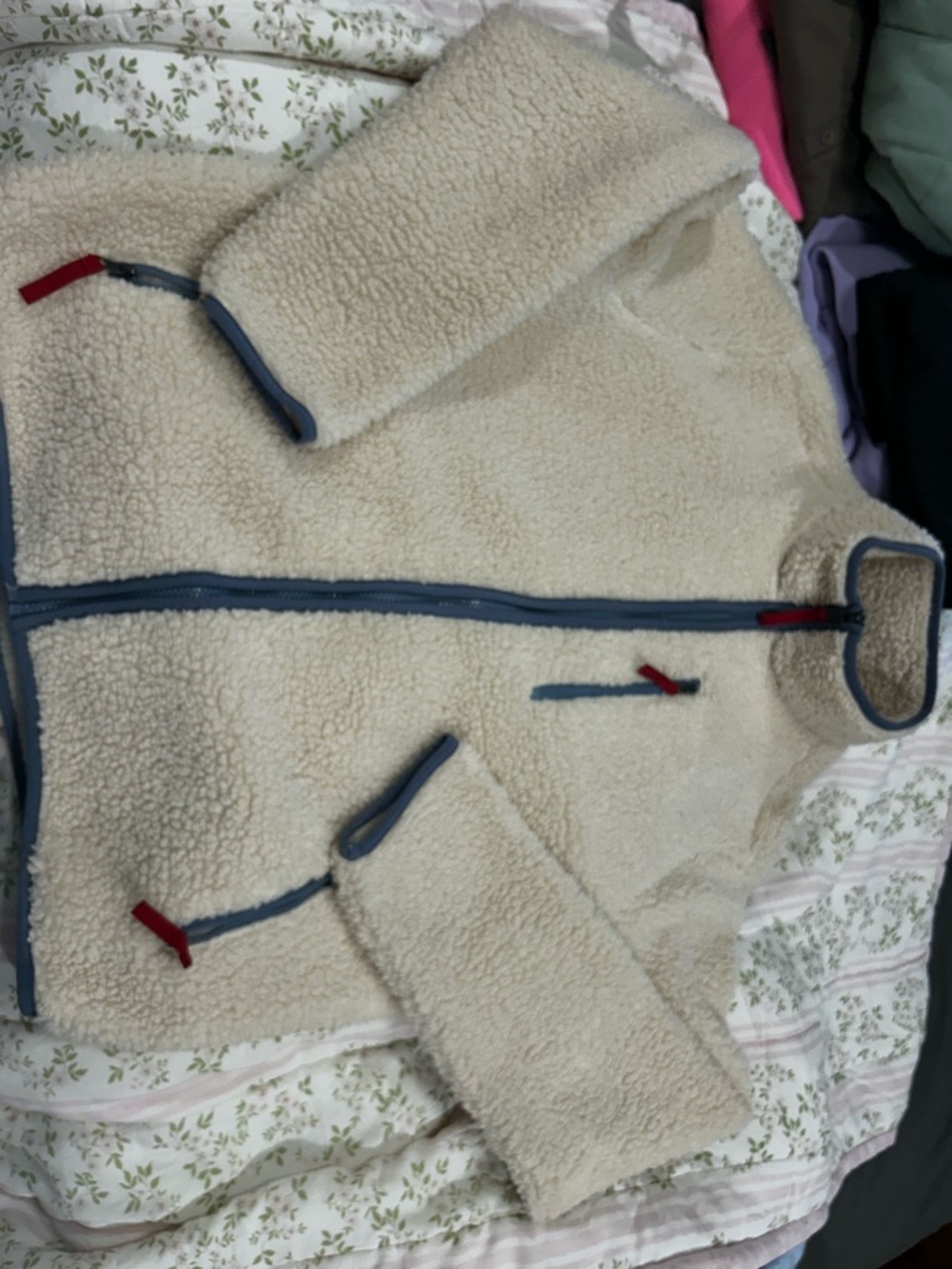 Men’s Cream Sherpa Fleece Jacket with Blue Trim